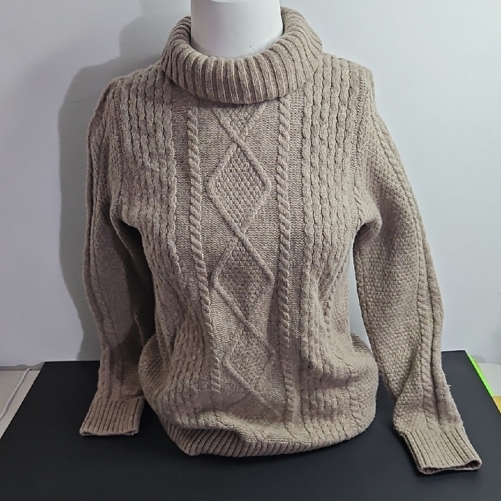 L.L. Bean Ribbed Knit Turtleneck Sweater in Beige